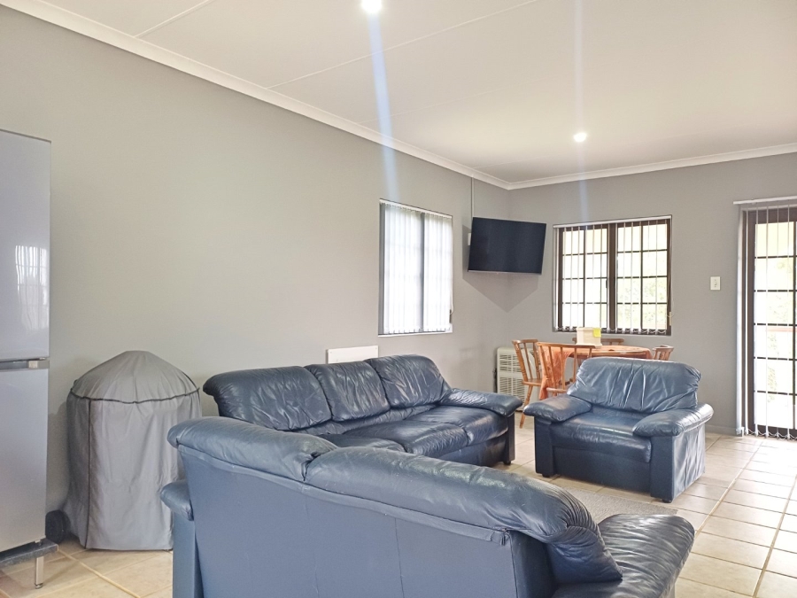 3 Bedroom Property for Sale in Grootbrakhoogte Western Cape